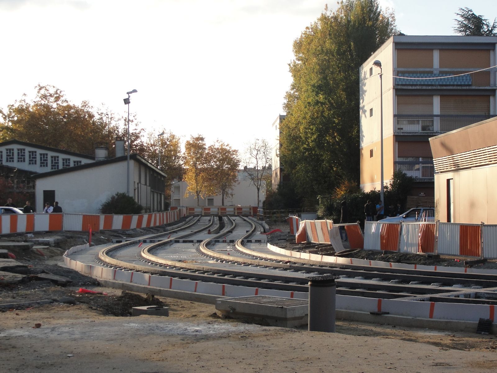 http://idata.over-blog.com/4/60/40/19/Construction-de-la-ligne---2011--3-/DSC00236.JPG