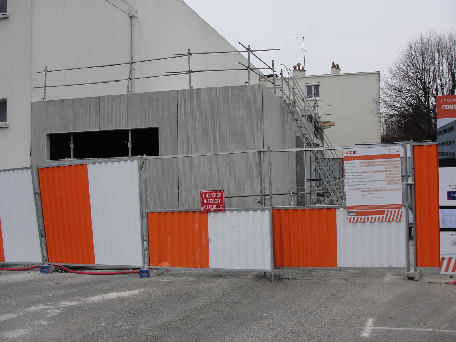 http://idata.over-blog.com/4/60/40/19/Construction-de-la-ligne---2011--3-/DSC00578.JPG