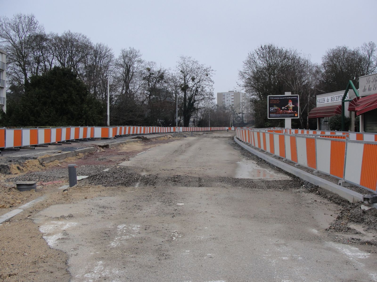 http://idata.over-blog.com/4/60/40/19/Construction-de-la-ligne---2011--3-/DSC00592.JPG