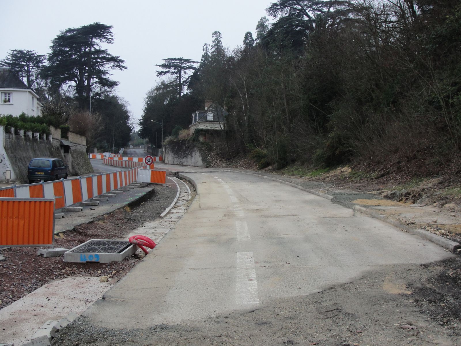 http://idata.over-blog.com/4/60/40/19/Construction-de-la-ligne---2011--3-/DSC00606.JPG