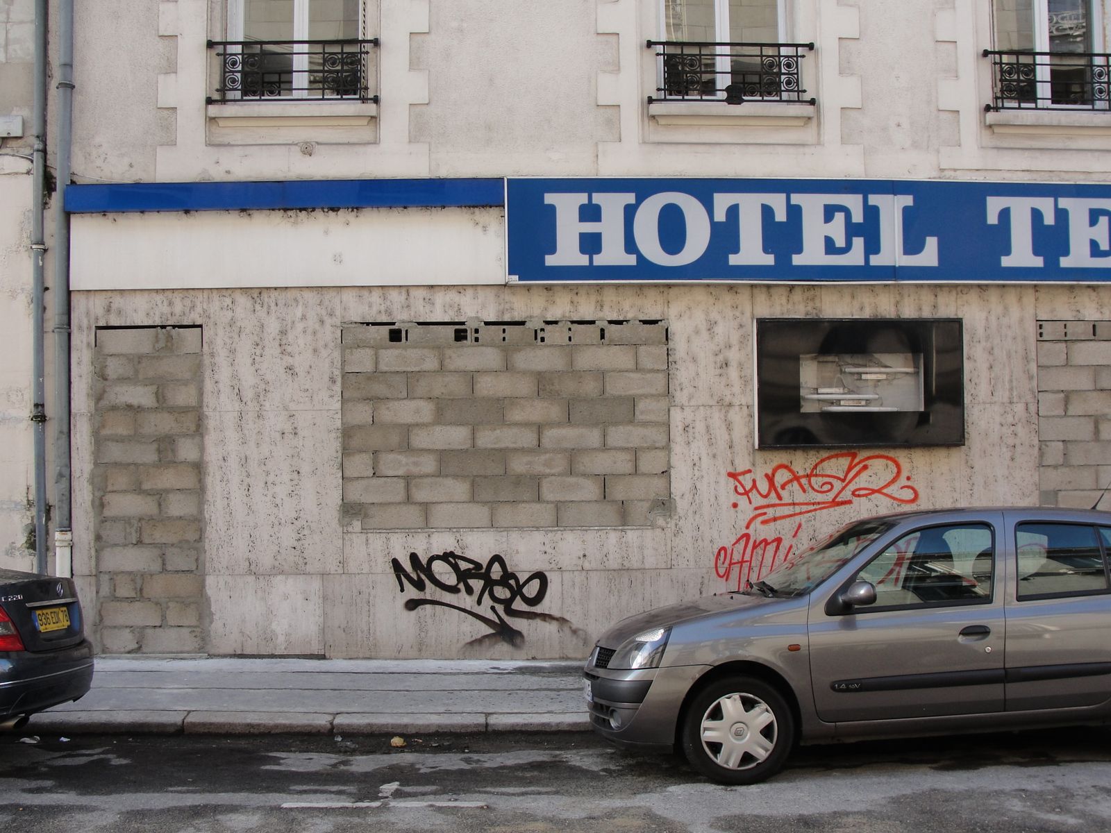 http://idata.over-blog.com/4/60/40/19/Construction-de-la-ligne---2011--3-/DSC00731.JPG