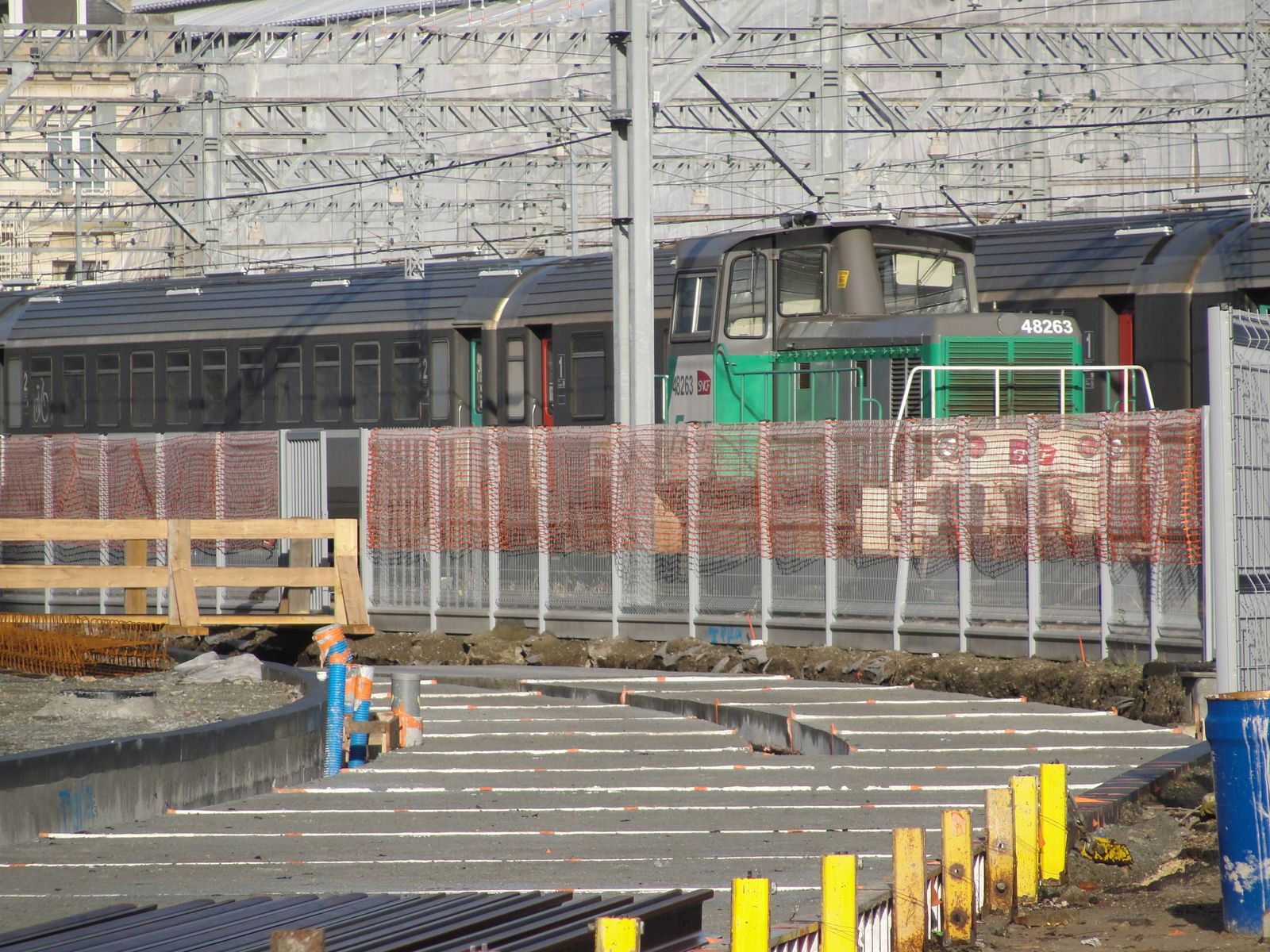 http://idata.over-blog.com/4/60/40/19/Construction-de-la-ligne---2011--3-/DSC00753.JPG