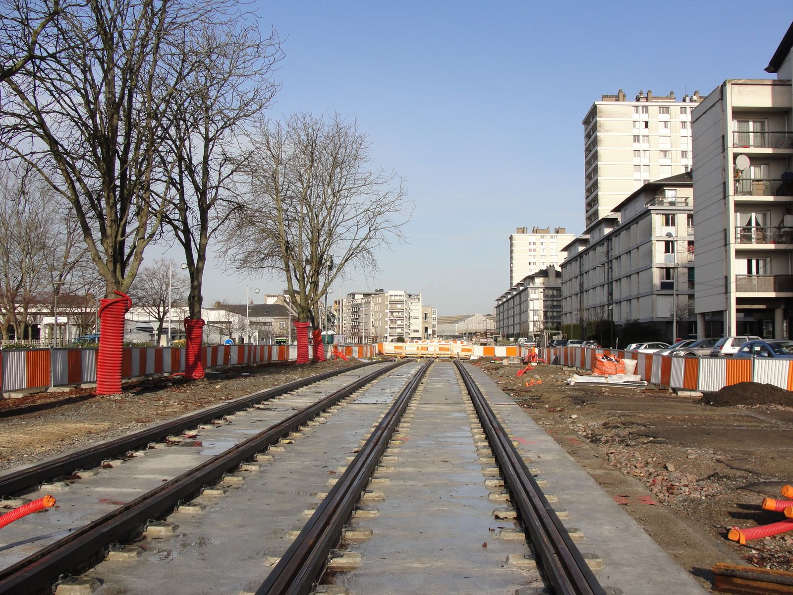 http://idata.over-blog.com/4/60/40/19/Construction-de-la-ligne---2011--3-/DSC00783.JPG