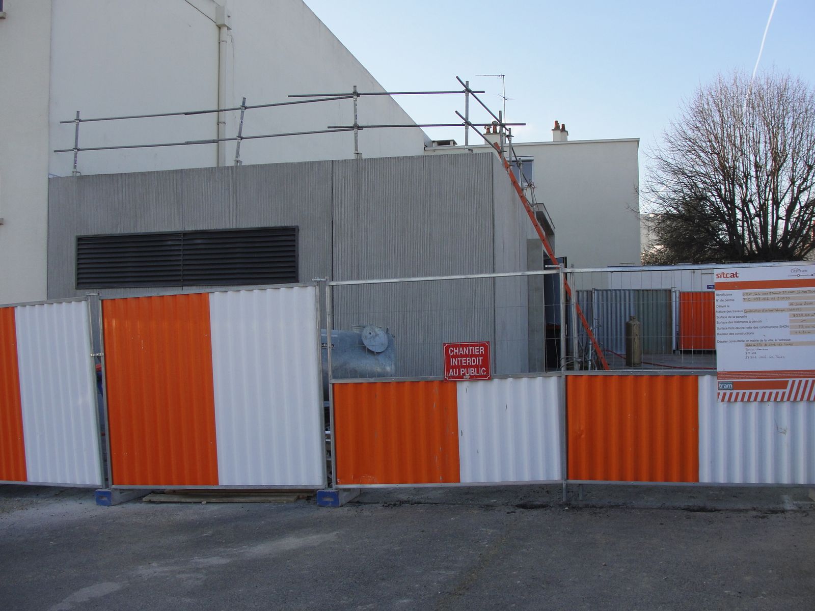 http://idata.over-blog.com/4/60/40/19/Construction-de-la-ligne---2011--3-/DSC01078.JPG