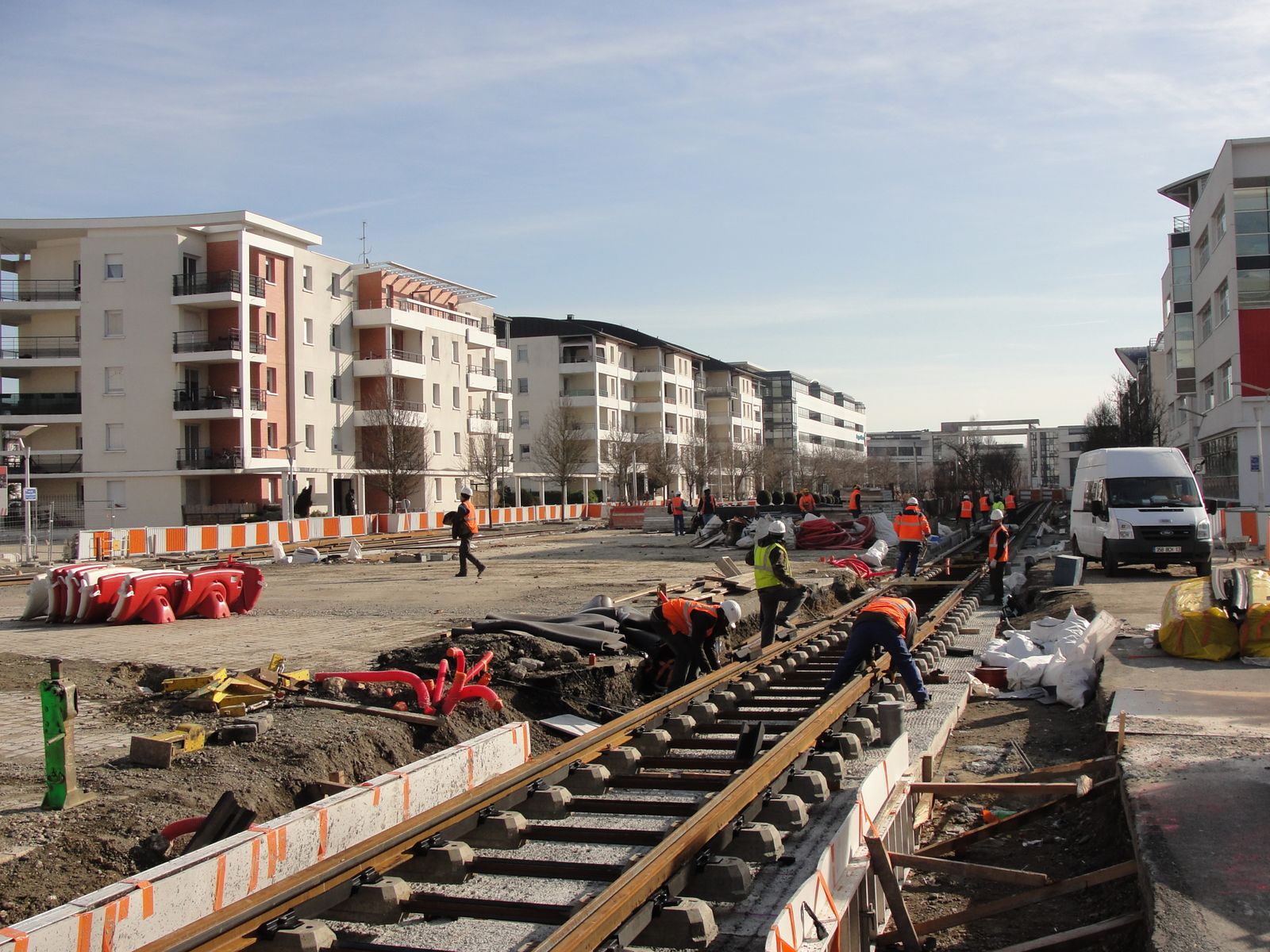 http://idata.over-blog.com/4/60/40/19/Construction-de-la-ligne---2011--3-/DSC01144.JPG