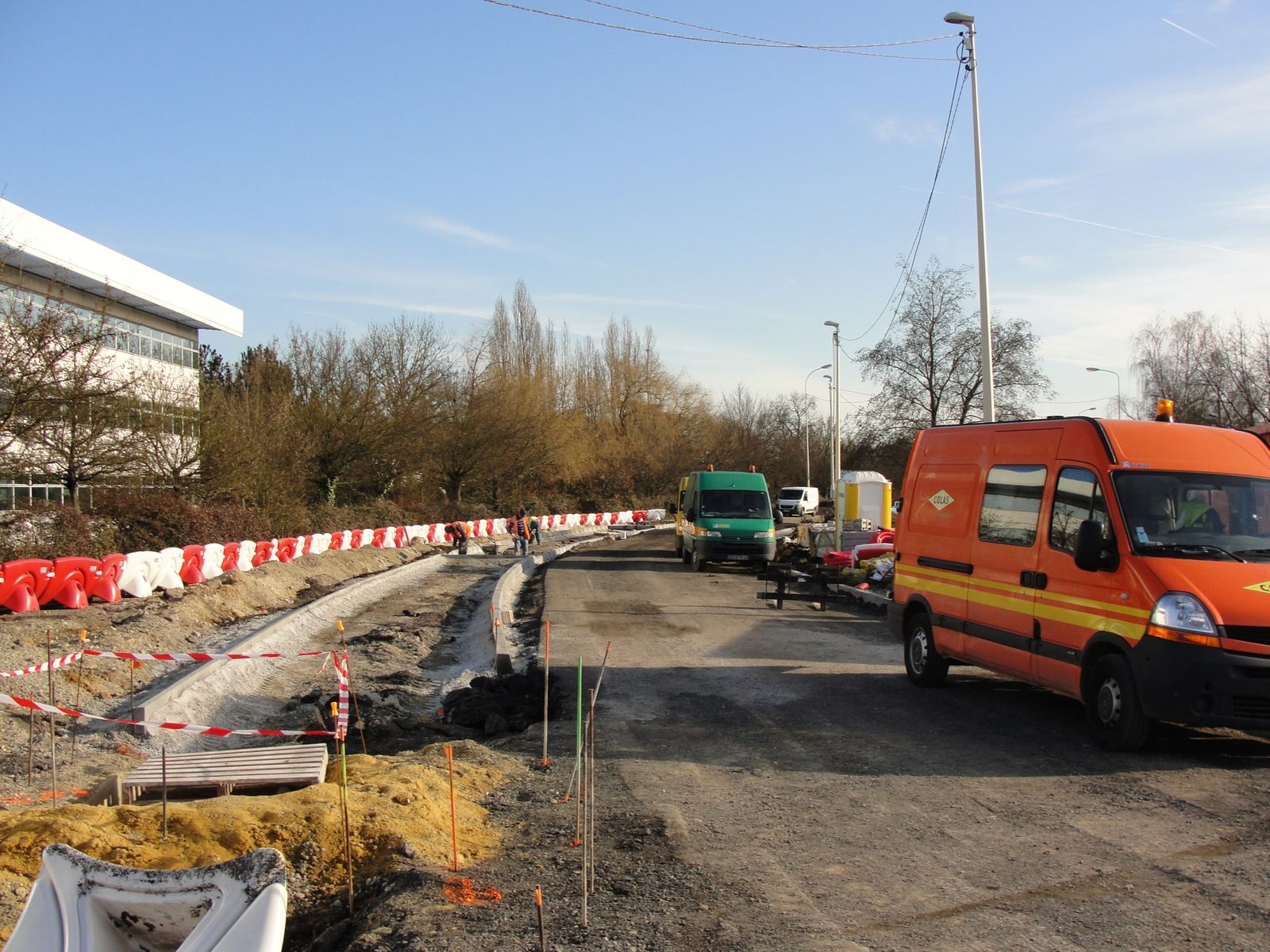 http://idata.over-blog.com/4/60/40/19/Construction-de-la-ligne---2011--3-/DSC07358.JPG