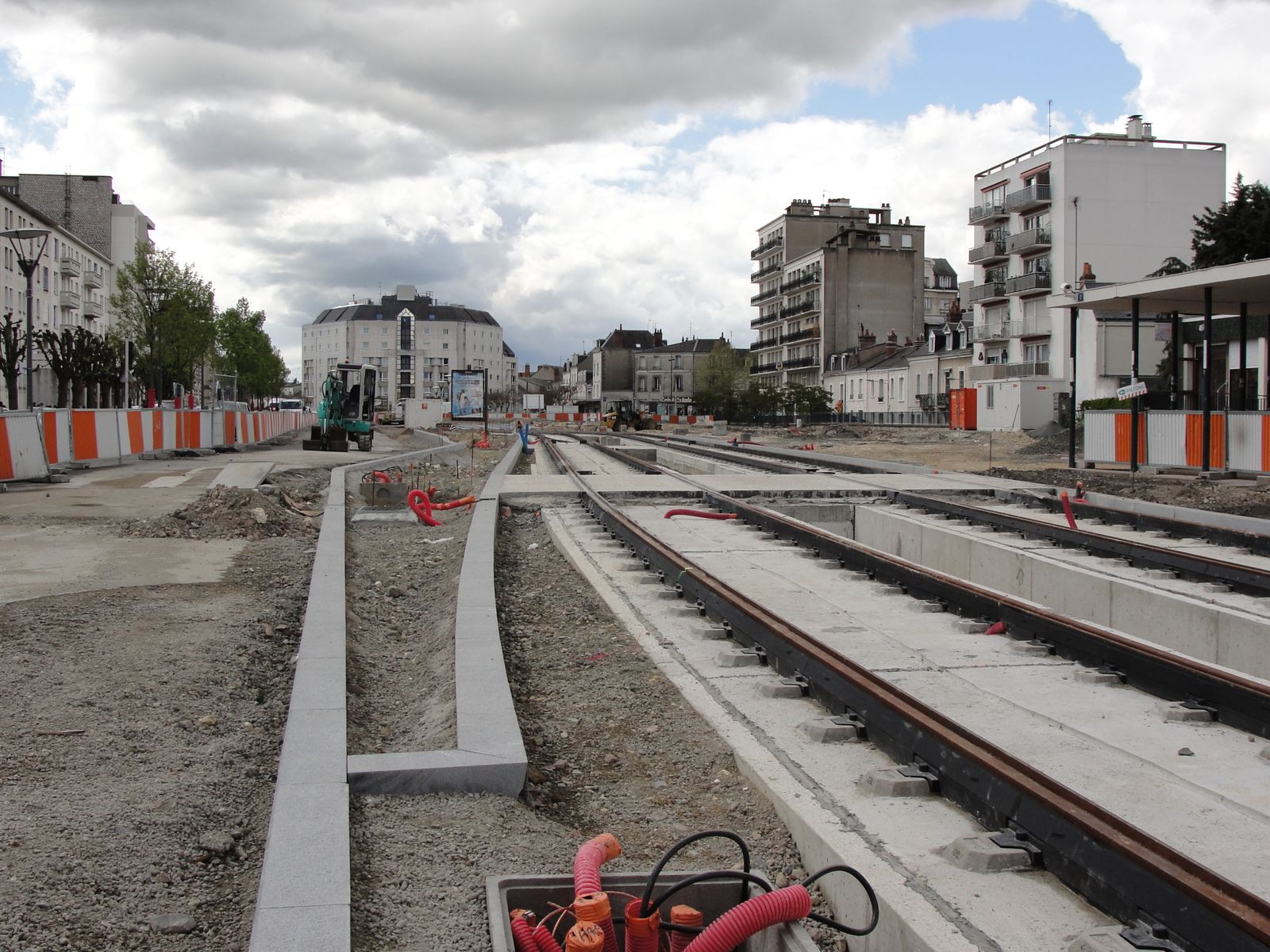 http://idata.over-blog.com/4/60/40/19/Construction-de-la-ligne---2012---1/DSC07708.JPG