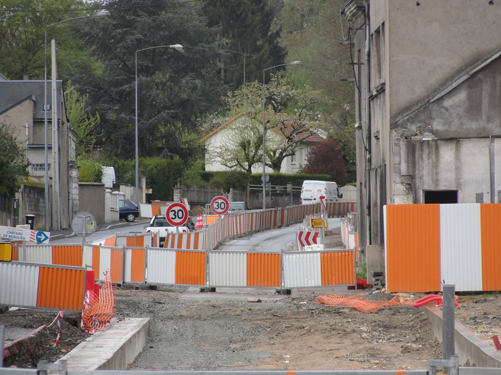 http://idata.over-blog.com/4/60/40/19/Construction-de-la-ligne---2012---1/DSC08130.JPG