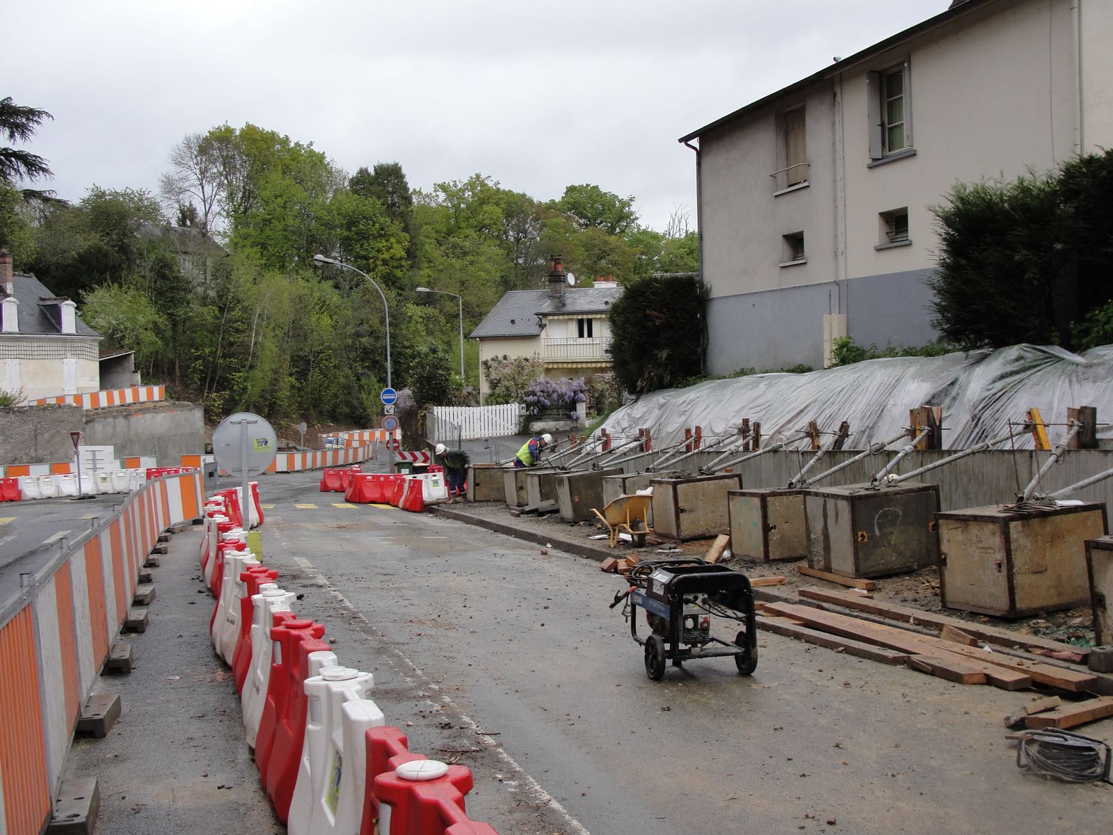 http://idata.over-blog.com/4/60/40/19/Construction-de-la-ligne---2012---1/DSC08153.JPG