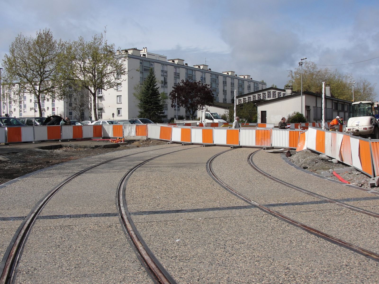 http://idata.over-blog.com/4/60/40/19/Construction-de-la-ligne---2012---1/DSC08202.JPG