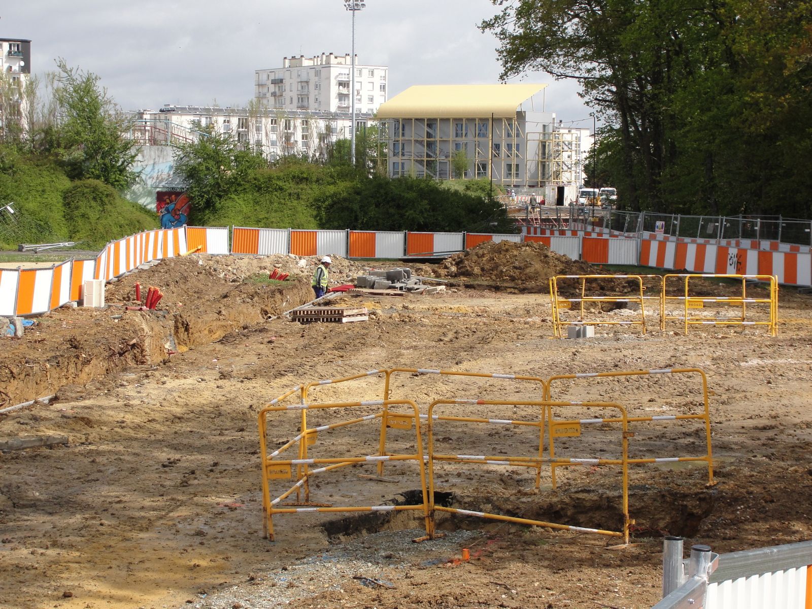 http://idata.over-blog.com/4/60/40/19/Construction-de-la-ligne---2012---1/DSC08240.JPG