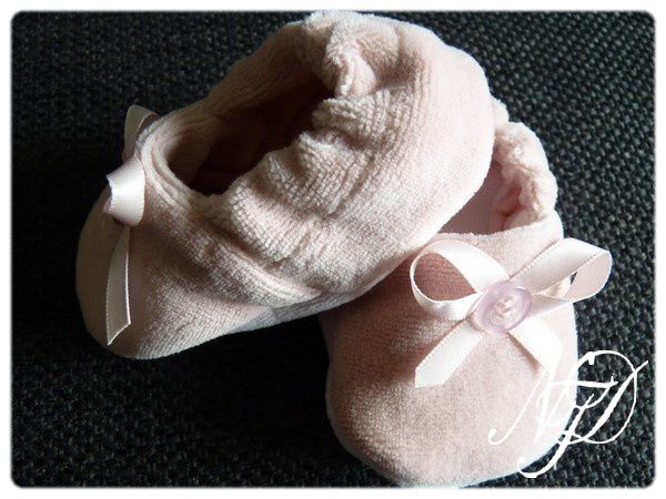 chaussons souples velours rose 001