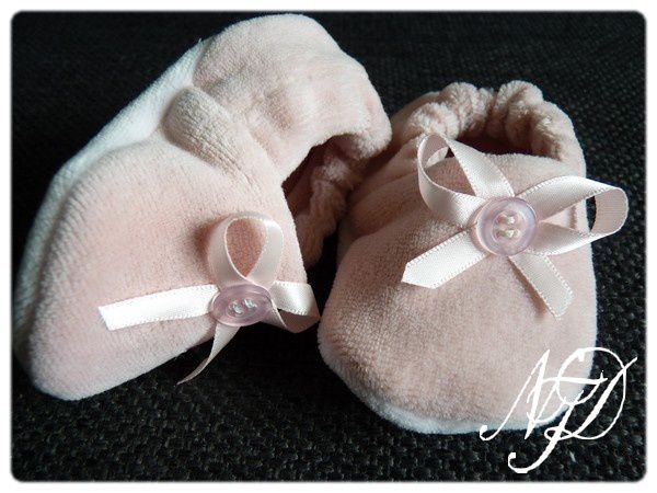chaussons souples velours rose 006