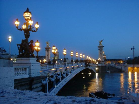 Pont-Alex-III-nuit.jpg
