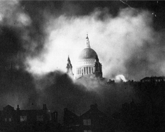 LONDRES-StPaulsCathedral1.jpg