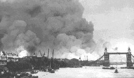 blitz7septembre1940londres.jpg