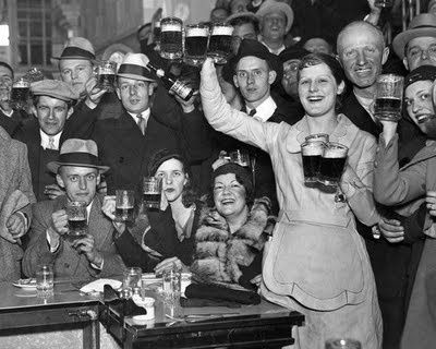 USA-prohibition-people-drinking.jpg