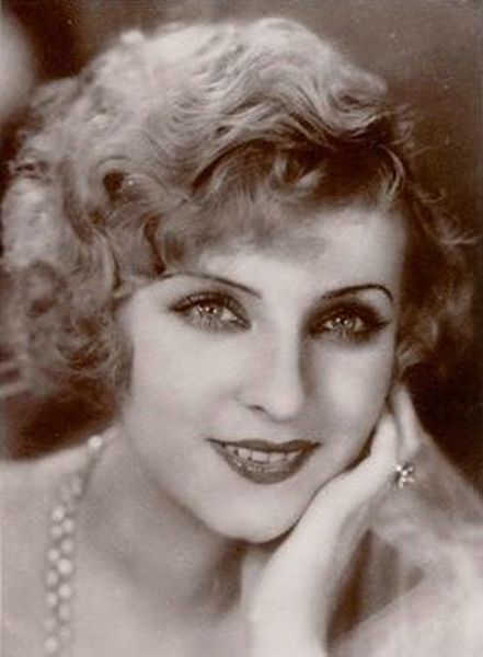 Emma Henriette Floquet Net Worth