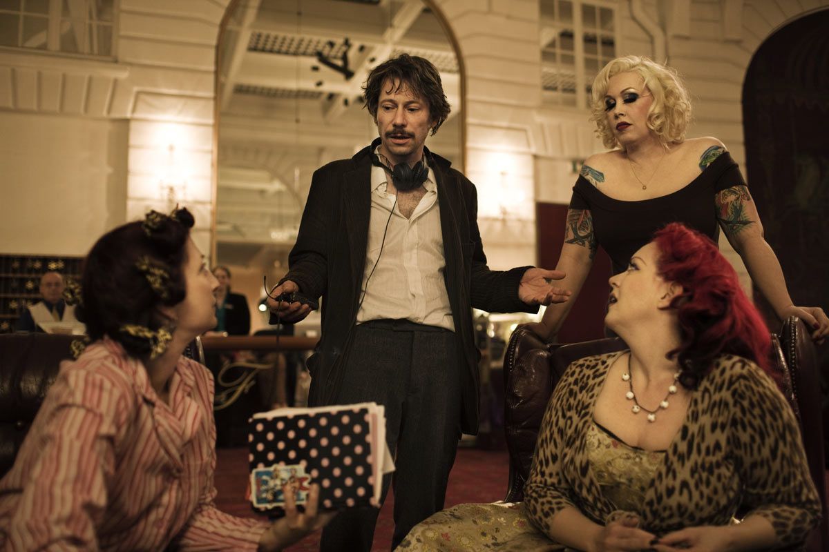 Mathieu Amalric et Miranda Colclasure. Le Pacte Mathieu Amalric et Miranda Colclasure. Le Pacte