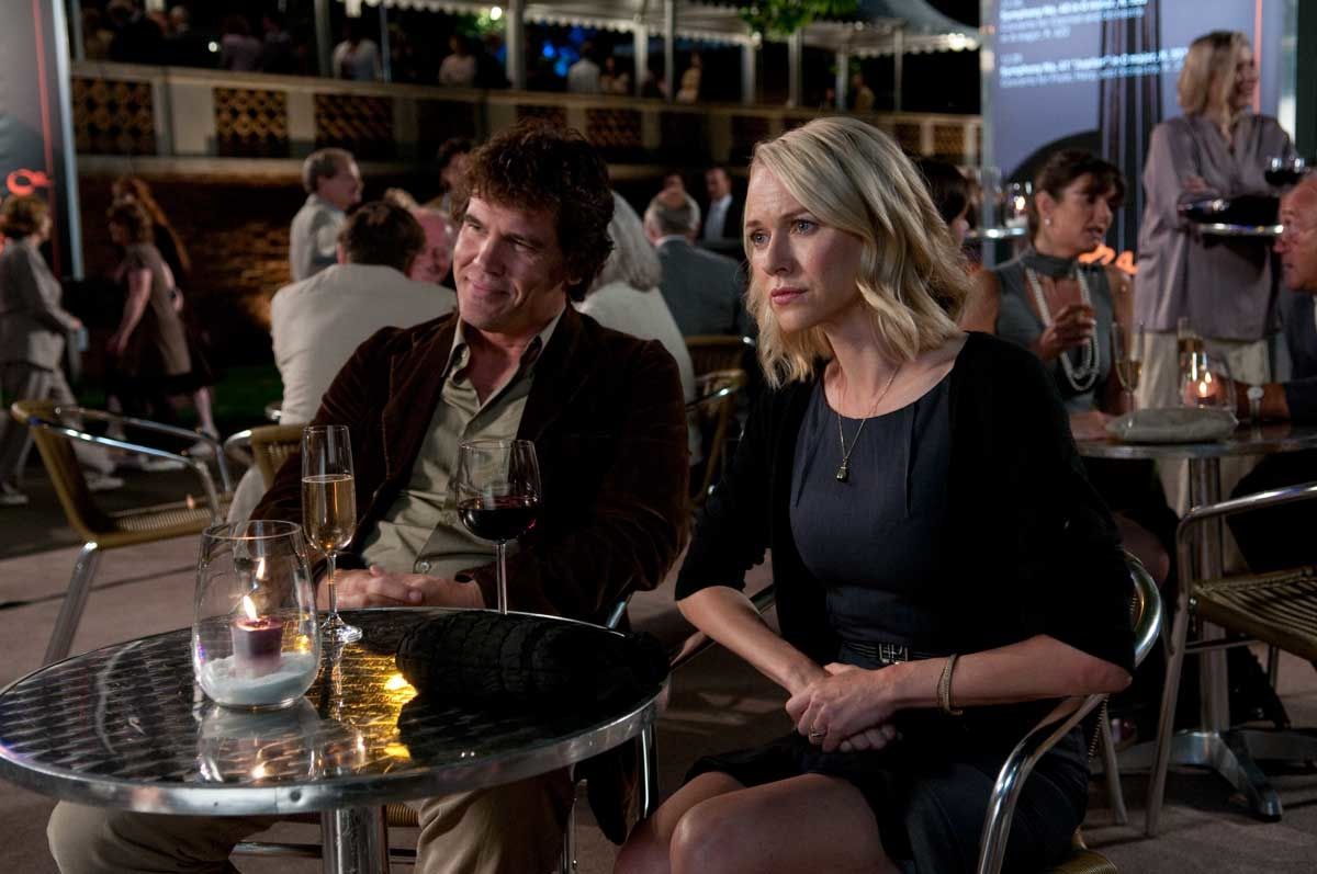 Josh Brolin et Naomi Watts. Warner Bros. France Josh Brolin et Naomi Watts. Warner Bros. France