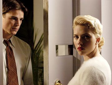 Josh Hartnett and Scarlett Johansson in Universal Pictures' The Black Dahlia