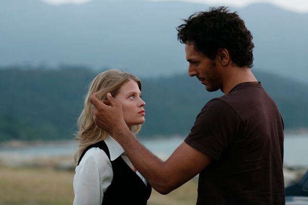 Tomer Sisley et Mélanie Thierry. Wild Bunch Distribution Tomer Sisley et Mélanie Thierry. Wild Bunch Distribution
