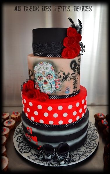 Wedding-cake-Rockabili-vintage.JPG