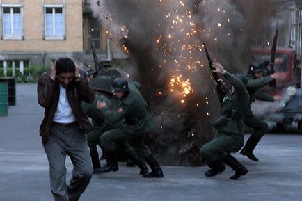  Robert Guédiguian dans L'Armée du crime (Photo)