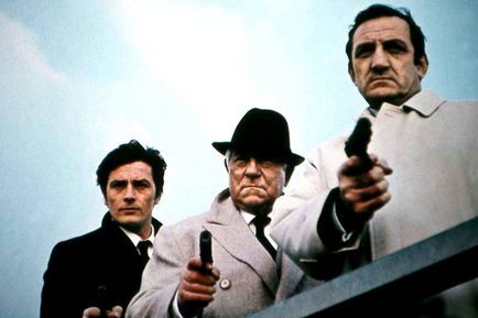 Alain Delon, Jean Gabin, Lino Ventura, Henri Verneuil dans Le Clan des Siciliens (Photo) Alain Delon, Jean Gabin, Lino Ventura, Henri Verneuil dans Le Clan des Siciliens (Photo)