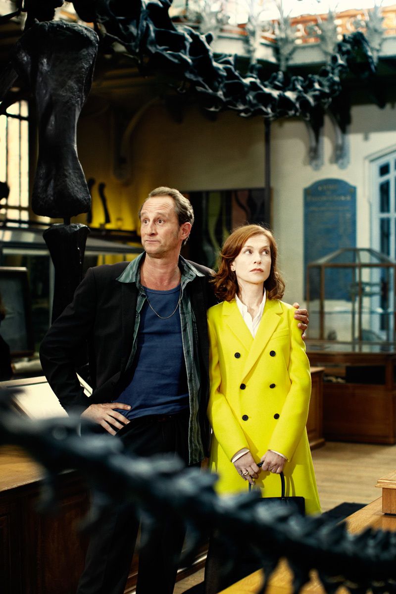 Benoît Poelvoorde & Isabelle Huppert. Pathé Distribution