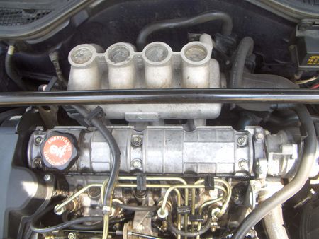moteur 1 litre 9 diesel Renault (1992) | Source | Date 2007-06-28 | Au
