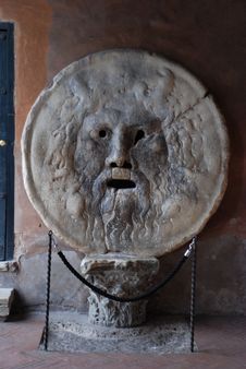 1 Die La Bocca della Verità (Mund der Wahrheit) in Rom 1 La Bocca de