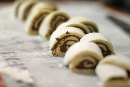 nutella cinnamon rolls