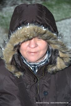 Portraet,Frau,Outdoor,Winter,kalt,Schnee