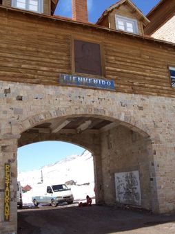 The old Argentine / Chilean border.