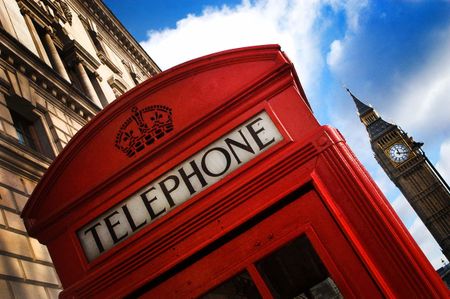 LONDON :: telephone box