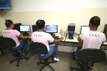 Laboratório de Informática do Colégio Estadual Severino Vieira