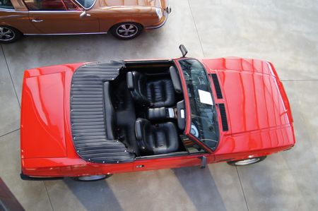 De Tomaso Longchamp