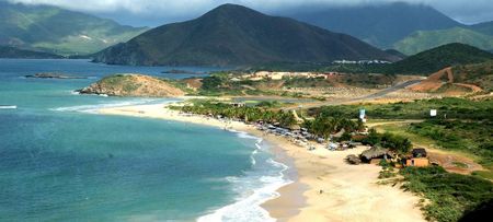 1 Playa Caribe, Margarita Island. | Source | Author Antoniofermin |