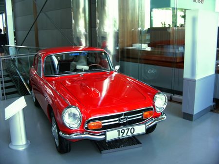 Die Aufnahme entstand 2005 in der Autostadt in Wolfsburg. | Source (o