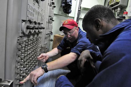 1 GULF OF ADEN (April 29, 2011) Interior Communications Electrician 2n