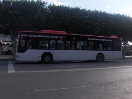 Autobús de Almería, en la Avenida del Mediterráneo | Source | Date 