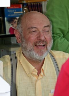 1 Juan Eslava Galán en la Feria del Libro de Madrid, 6 de junio de 20