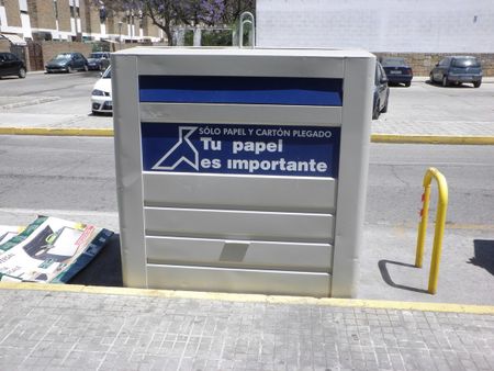 Reciclaje, Tu papel es importante | Source | Date 2009-05-10 | Author