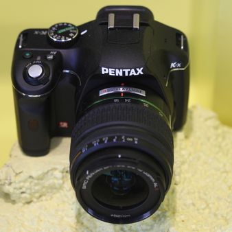 en:Pentax K-x | Pentax K-x | Source | Date | Author Rama | Permissio
