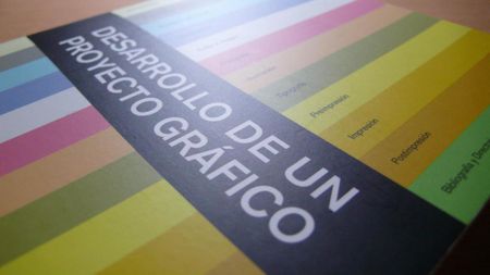 Desarrollo de un proyecto gráfico + Diccionario visual de preimpresi