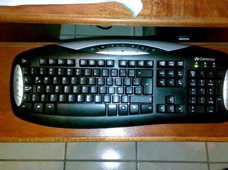 1 Teclado multimedia | Source http://www. flickr. com/photos/31348560@