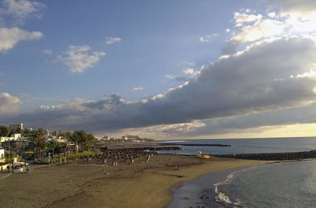 1 Photo from en:Playa de las Américas | Playa de las Américas : Play