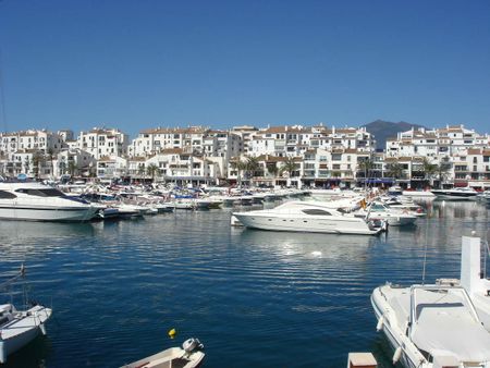 1 Puerto Banús, Marbella, Spain | Source Flickr http://www. flickr. c