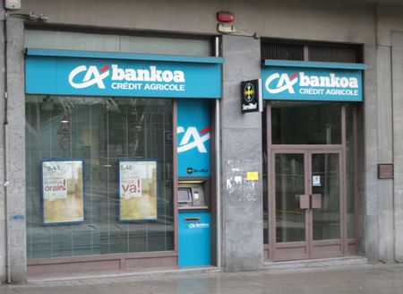 1 Branch of Bankoa in Indautxu, Bilbao, Biscay. 1 Sucursal de Bankoa e